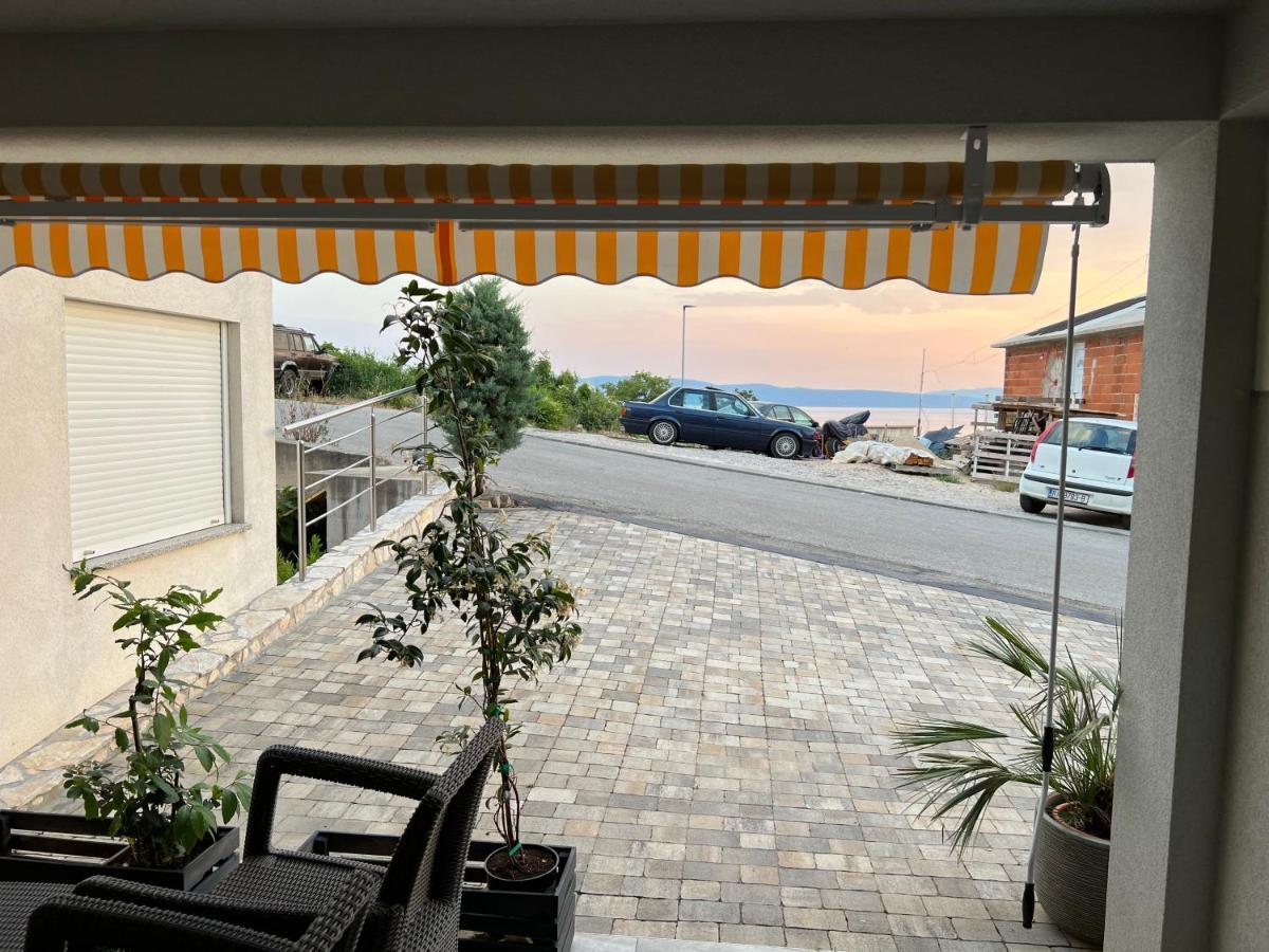Apartmenthaus Suskovic Insel Krk Omišalj Exterior foto