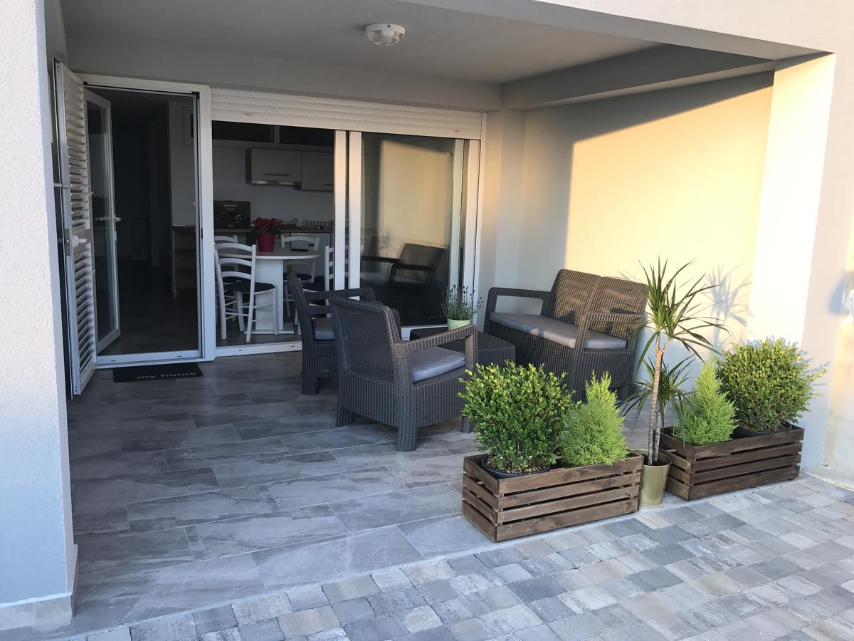 Apartmenthaus Suskovic Insel Krk Omišalj Exterior foto